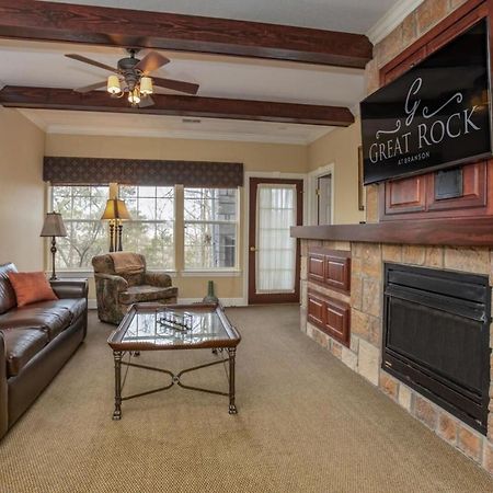 Branson'S Great Rock Retreat Apartment Exterior foto